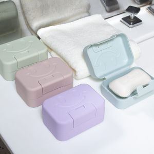 Smiling Face Soap Box Dish With Lid Waterproof Travel Portable Plastic Case Seal Soap Holder High Quality (Blue/Pink/Green)