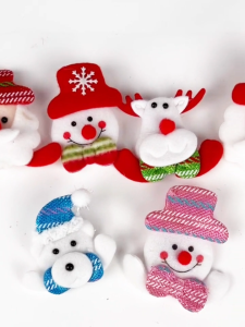 LJMOFA Christmas Gift for Kids Cute Cartoon Pattern Luminous Brooch Christmas Decoration