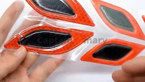 6PCS/Set 3d Car Reflective Sticker Bumper Anti -Scratch Safety Warning Exterior Car Accessories