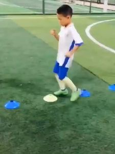 Cone Mangkok Bola Kaki Latihan Futsal Kun Marker / Cones Untuk Latihan / Kerucut Mangkok