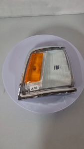 ไฟมุม ไฟเลี้ยวมุม โตโยต้า LN100 ไมตี้เอ็กซ์ Toyota Mighty-X LN100 ปี1989 -1994 ตราเพชร Diamond