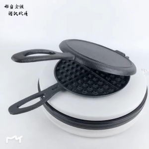 Cast Iron Waffle Maker Pan Non-Stick Waffle Iron Waffle Cake Maker for Stovetop Or Grill
