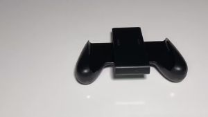Aksesoris Nintendo Switch: Mengenal Dobie Charging Dock Pro Controller