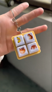 Funny Voice Keychain 搞笑语音钥匙扣 – 我的刀盾 What the dog doing 语音按键 减压发声按钮玩具【升级款】