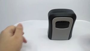 Key storage box Key safe Wall-mounted Key lock box 4-digit combination password House Key Storage Box
