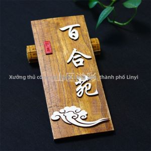 Biển Treo Gỗ Đục Tùy Chỉnh