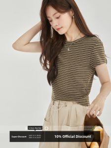 MoZa Commuter Stripe Design Short Sleeve Womens T-shirt Slimming Top Korean Style Cotton Summer New Arrival