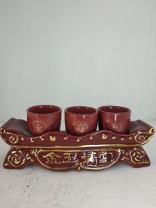 ชุดถ้วยน้ำชา3ใบแดงงานเซรามิค