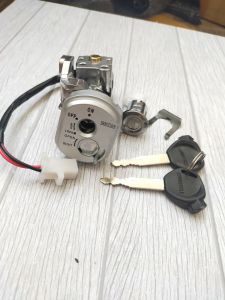 Kunci Kontak Set Vario 110 Lama Karburator