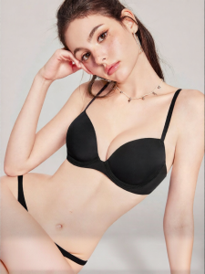 Miss Curiosity | Seamless Smaller Chest Enhancing Underwear Set