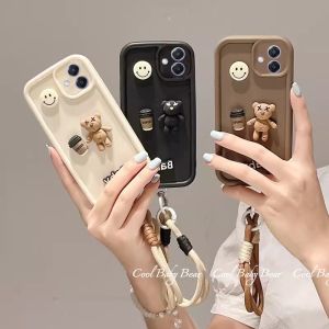 รูปการ์ตูน เคสโทรศัพท์ Phone Case OPPO A5i Pro OPPOA5i Pro OPPOA5iPro เคสโทรศัพท์ เทรนด์ใหม่น่ารักสร้างสรรค์3D กาแฟหมีเลนส์ป้องกันการตกพร้อมสายรัดข้อมือ2025