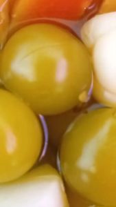 Manisan Buah Mix: Olahan Camilan Segar dan Pedas