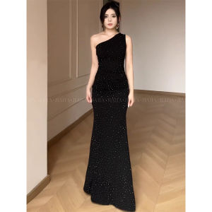 French Hepburn Style Black Asymmetrical Shoulder Sequin Dress Slimming Waist Evening Ball Gown Skirt Commute Style Long Sleeve