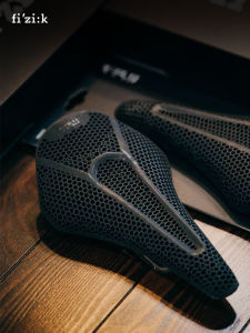 Fizik Vento Argo Short Nose Cycling Saddle 3D Printed Carbon Fiber Bicycle Road Bike Saddle Comfortable Bike Seat Cushion