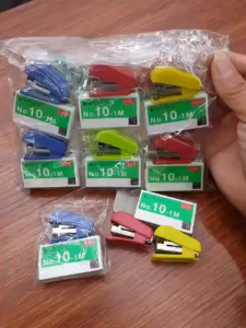 Mini Stapler Student Staples Set School Office Stationary (Free Staples)