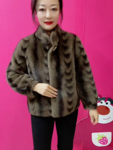 Eco-Friendly Mink Velvet Coat Ladies Stand Collar Faux Fur Integrated Leather And Fur Upper Body for Middle-Aged Women