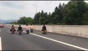 READY STOCK🔥2025 New Mini Adult Kids Exclusive Motorcycle 49cc moto Pocket Bike Japan Engine Multiple Styles