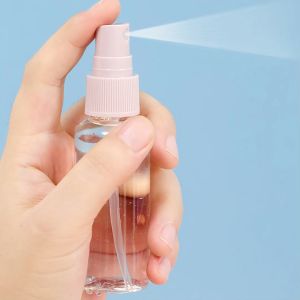 G34 Bộ 11 Lọ Ghiết Mỹ Phẩm Du Lịch Tiện Dụng Kèm Túi Đựng 11 Món GA625