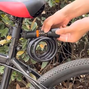 Khóa số dây kiêm đèn báo hậu dùng pin sạc dùng cho xe đạp vừa chống trộm vừa an toàn khi đi ban đêm (5 mã số thay đổi được)
