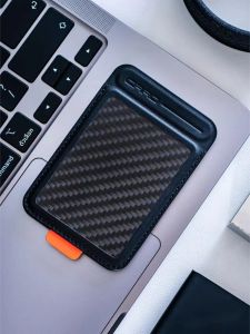 ที่ใส่บัตร Magsafe สำหรับ iPhone 17 16 15/14/13 Pro Max กระเป๋าสตางค์แม่เหล็กพร้อมขาตั้งโทรศัพท์ ซองใส่บัตรหนังแบบมินิมอล