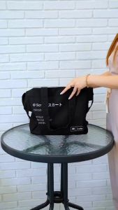 Merchandise LVIN Exclusive: Aksesori Pakaian Profesional & Desain Totebag Nyaman