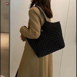 Túi tote vải xốp phao công sở đi học đi làm đi chơi Thanhthushop68 857
