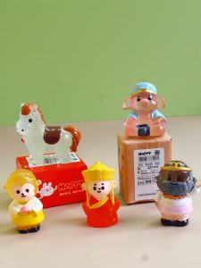 Journey to the West Tang Monk Master Four People Luminous Artificial Doll Decoration Luminous White Dragon Horse Fluorescent Pig Eight Ring Small Toy