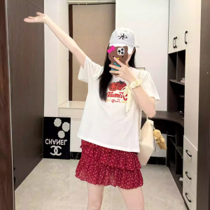 T-Shirt Wanita Lengan Pendek Putih Desain Korea Slim Fit