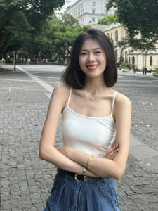 YUEZHONGWEI | เสื้อกั๊กสั้นแขนกุดสีขาว ทรงเข้ารูป สำหรับผู้หญิง ใส่กลางแจ้งในช่วงฤดูร้อน ดีไซน์เปิดหลัง ชุดทำงานสีพื้น