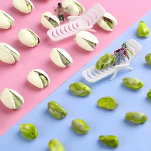 Mr.Squirrel Roasted Pistachio Nuts In Shell 200/400g Salted Low Carb Healthy Snacks Wholesale