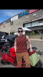 aaaaaaaaaaa đây rồi áo nách rộng nam sọc tìm mãi mới thấy  cổ tròn nhiều màu  bán ngay tại Tân Phú Hồ Chí Minh