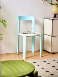 Colorful Plastic Dining Chair ZOOI HOME Dopaamine Style Reversible Seat Red Chair Home Use Retro Leisure Chair Ray Chair