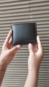 DOMPET PRIA KULIT PREMIUM MODEL LIPAT KEKINIAN WIKAS-004 (FULL KULIT)