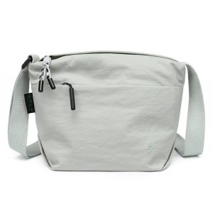 GOLF QUALITY Light Weight Commuter Women Crossbody Bag Fashionable Style Oxford Cloth Shoulder Sling Bags Ladies Casual Travel Single Shoulder Bags Zipper Closure Crossbody Bag Matcha