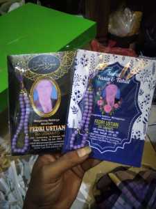 30 buku yasin bertasbih