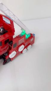 Toy - Fire Truck Deformation Car Shape & Robot Shape 🌟Sound 🌟Light 🌟Tuning 360° Gift for kids Ages 3+ (BFK51993 )