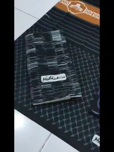 Sarung Palestine Terbaru: Desain & Sandal Wanita Berkualitas