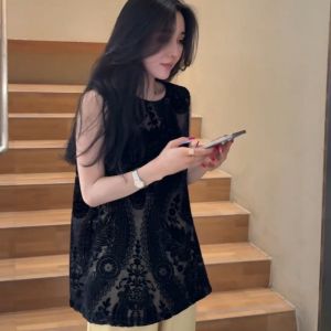 เสื้อเชิ้ตแขนกุดสไตล์จีนใหม่สำหรับผู้หญิง ฤดูร้อน 2025 เสื้อกั๊กคอตั้งแบบมีฮู้ด ทรงหลวม แขนกุด สีพื้น แฟชั่น