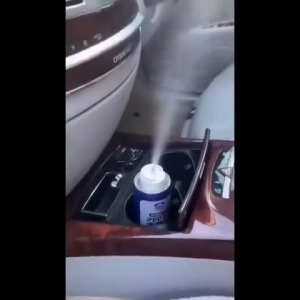 Simple and portable car spray air freshener Fresh deodorant
