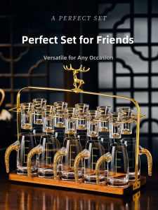 ZHUXI | Small Precise Crystal Gold Foil Chinese White Wine Cup Set