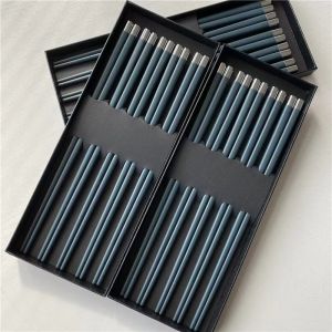 High-End Anti-Slip Green Chopsticks Set for Restaurant And Hotel Use Mold Proof Home And Commercial Use Durable PP Material