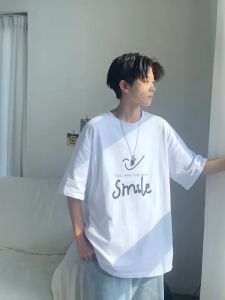 MOLAN Áo Phông Nam Mùa Hè Mới INS Dáng Suông Xu Hướng Tay Ngắn Smiley Mặt In Cổ Điển Harajuku Năm Điểm Tay Áo