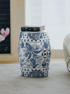 เก้าอี้รองเท้าเซรามิกลายดอกไม้สีน้ำเงิน จุดขายด้านข้างสไตล์จีนใหม่ งานฝีมือด้วยมือ จุดขายสำหรับห้องนั่งเล่น