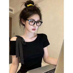 Korean Unique Design Off-shoulder Polka Dot T-Shirt