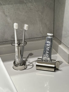 CHIGUASHAONV | Japanese Minimalist Creative Stainless Steel Toothbrush Organizer Squeeze Toothpaste Dispenser