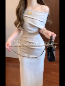 French Elegance White One-Shoulder Dress Women Summer 2025 New Satin Pleated Waist Cinching Slimming Bodycon Long Dress