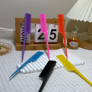 ราคาส่ง 10 ชิ้น หวีจัดแต่งทรงผม📌เลือกสีได้ พร้อมส่งในไทย หวีปลายแหลม หวีพกพา จัดแต่งทรงผม