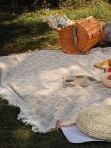 French Style Outdoor White Picnic Blanket Grassland Camping Blanket Photography Prop Beach Mat Tablecloth Multi-Person Camping Gear