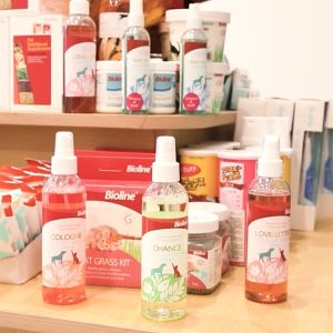 WHL Deodorizing Spray Pet Perfume for Dogs and Cats 207ML BIOLINE Anjing Kucing Minyak Wangi 宠物香水