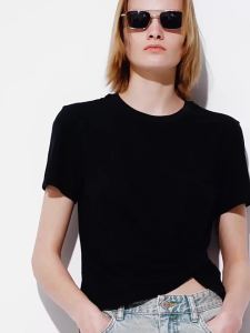 MO&Co. | Body-Shaping Short Sleeve T-Shirt